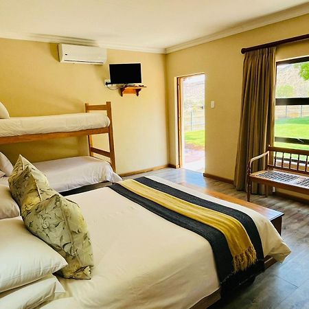 Travalia Guest Farm Villa Nelspoort Luaran gambar