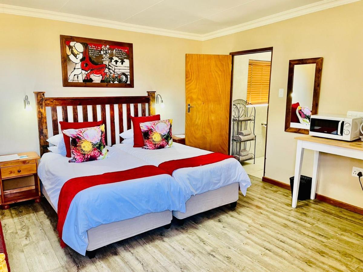 Travalia Guest Farm Villa Nelspoort Luaran gambar