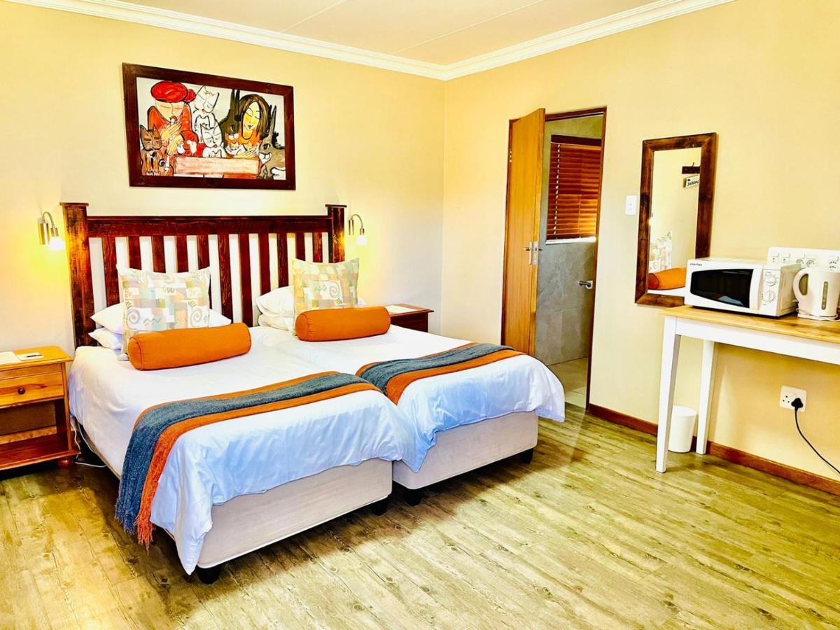 Travalia Guest Farm Villa Nelspoort Luaran gambar