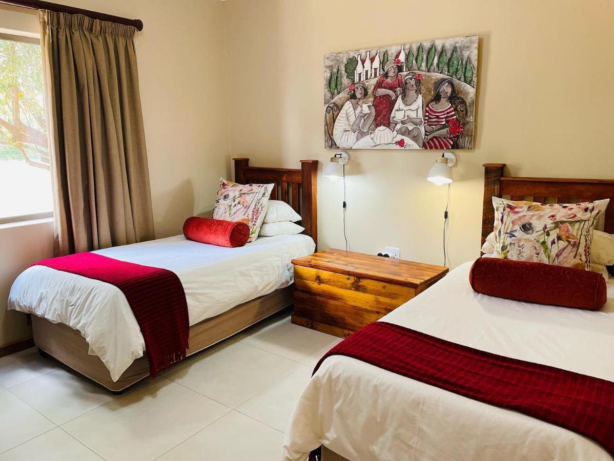Travalia Guest Farm Villa Nelspoort Luaran gambar