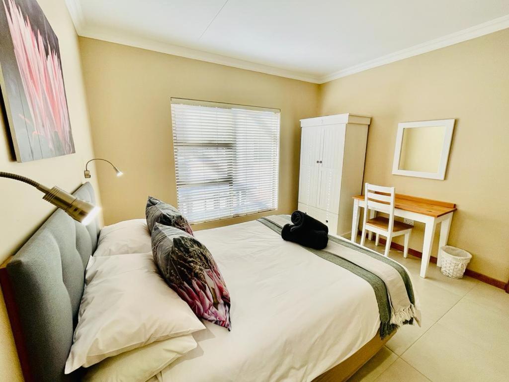 Travalia Guest Farm Villa Nelspoort Luaran gambar