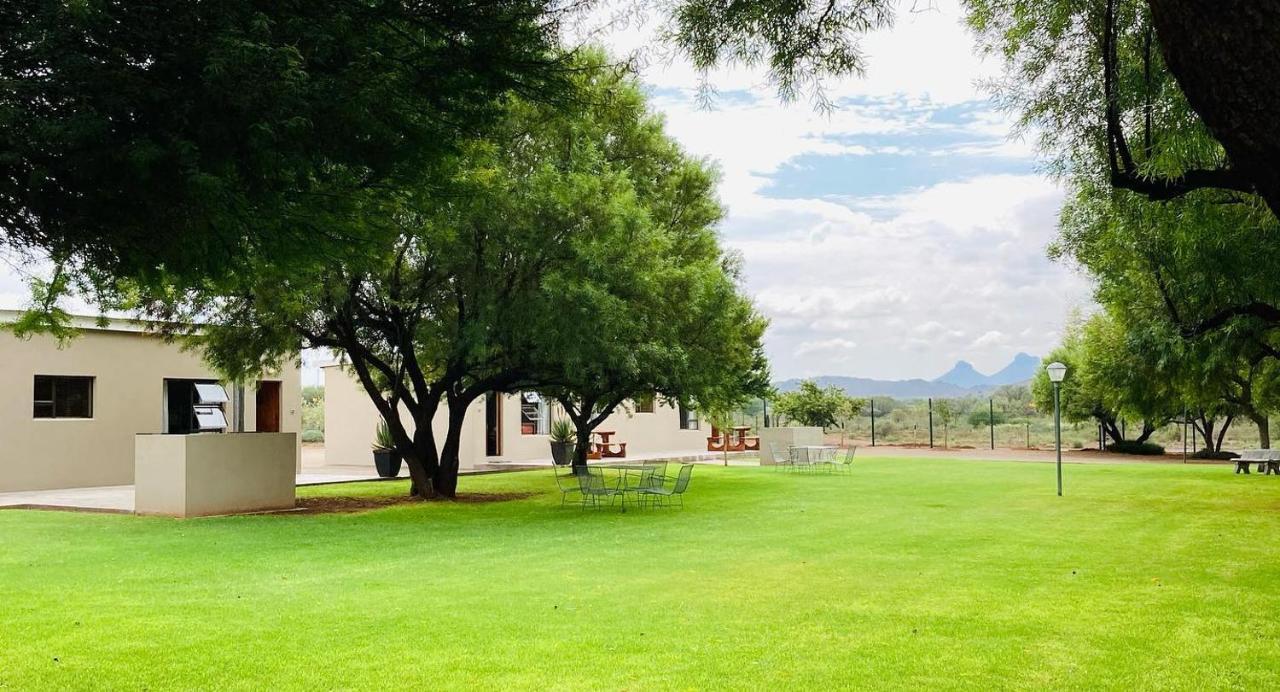Travalia Guest Farm Villa Nelspoort Luaran gambar